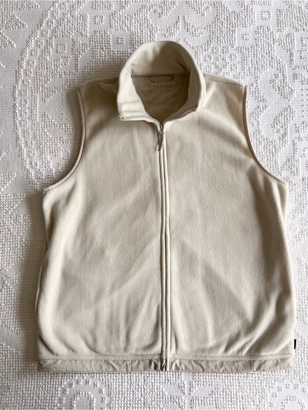 Aritzia TBA PolarTec Fleece Zip-Up Vest in cream